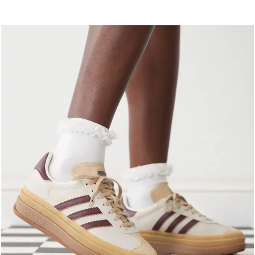 adidas Gazelle Bold Cream White / Warm
Clay / Sand - Picture 2 of 7